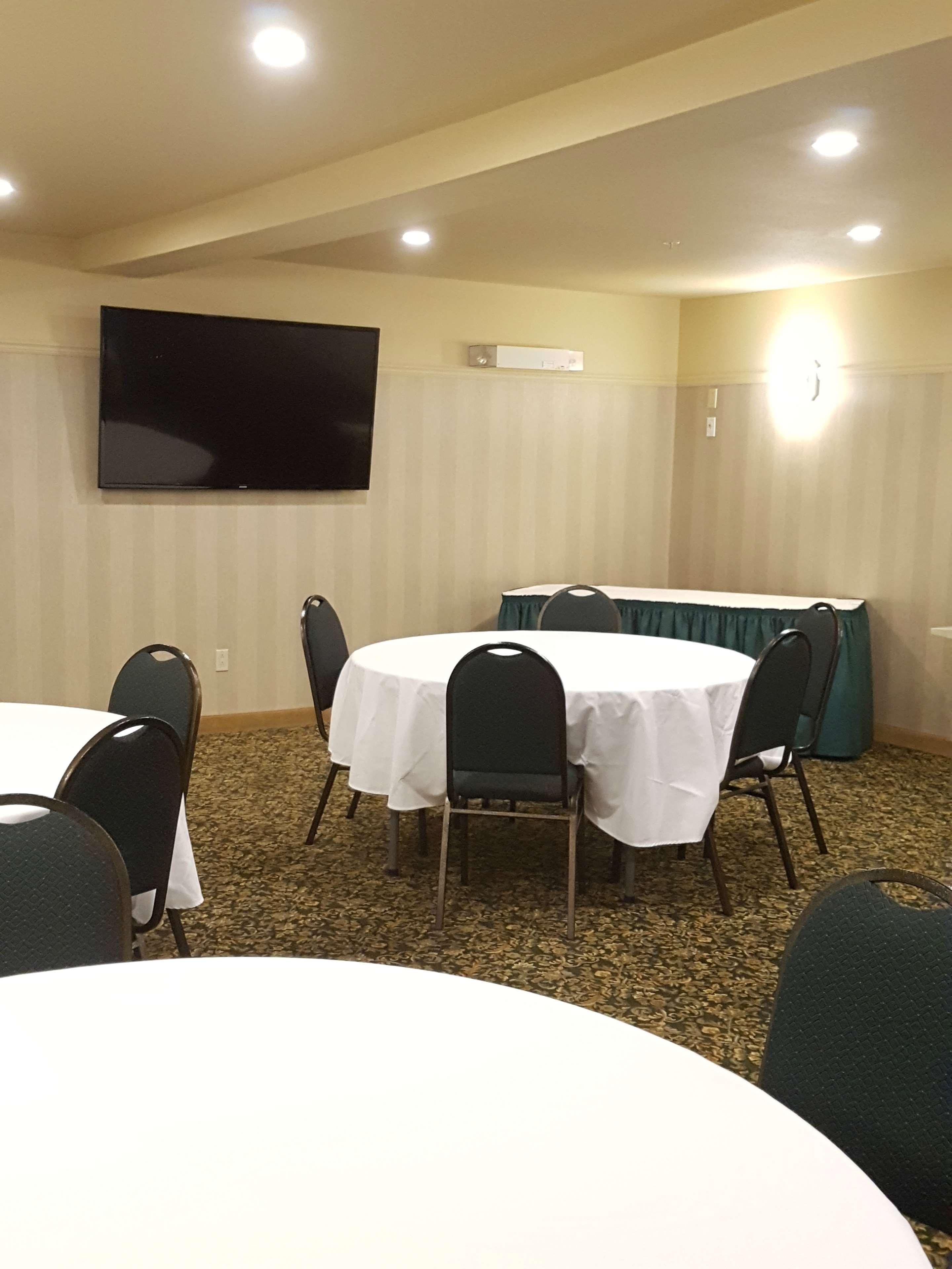 Best Western Plus Grand-Sault Hotel&Suites Exterior foto